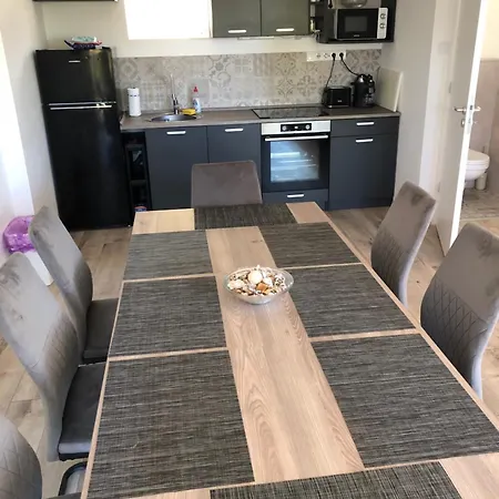 Sun&fun Vendeghaz بيت للعطل *