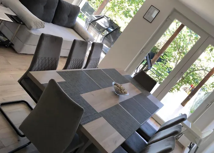 Sun&fun Vendeghaz * בלטונקראטיה