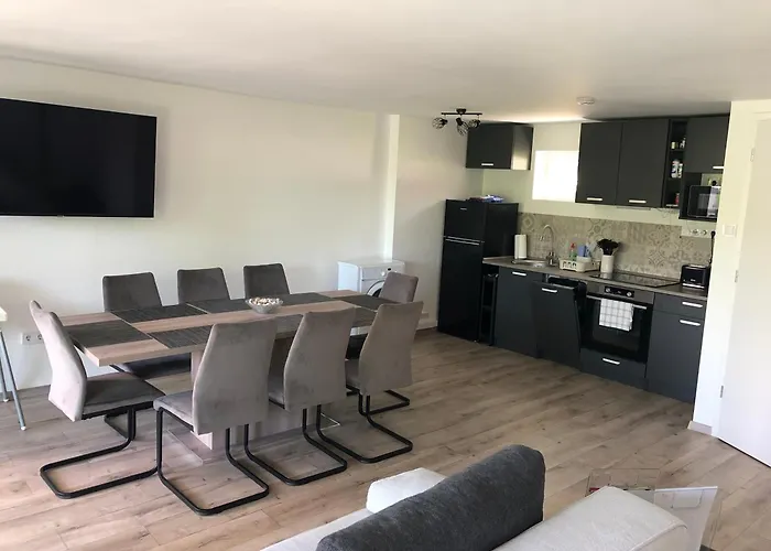 Sun&fun Vendeghaz * Balatonakarattya